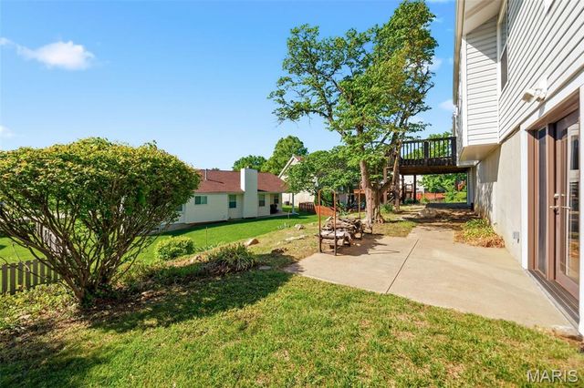 3 Riesling Court, St Charles, MO 63304