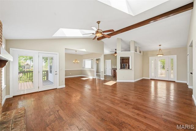 3 Riesling Court, St Charles, MO 63304