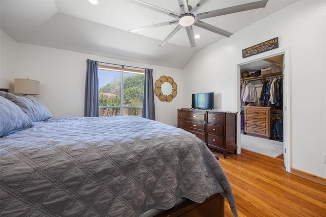 8 Deer Ridge RD, Wimberley, TX 78676