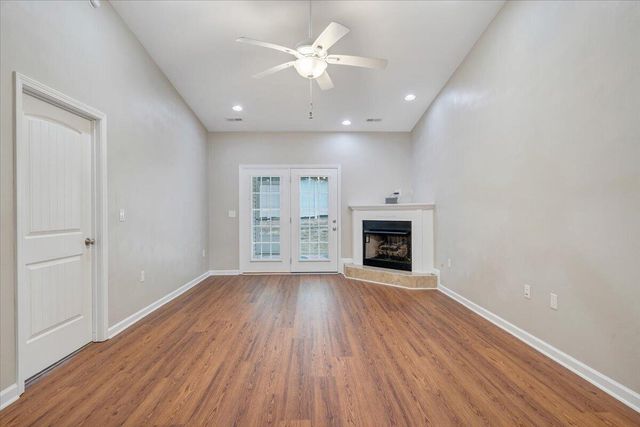17 Cardinal LN, Daleville, VA 24083