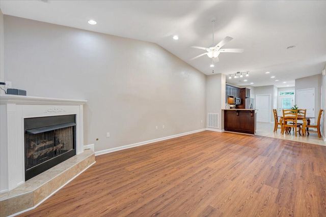 17 Cardinal LN, Daleville, VA 24083