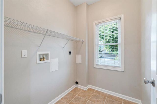 17 Cardinal LN, Daleville, VA 24083