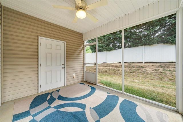 17 Cardinal LN, Daleville, VA 24083