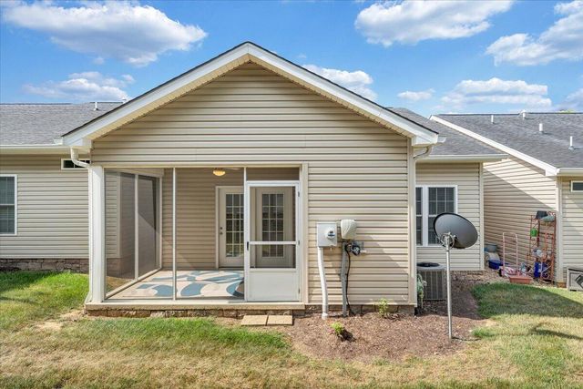 17 Cardinal LN, Daleville, VA 24083