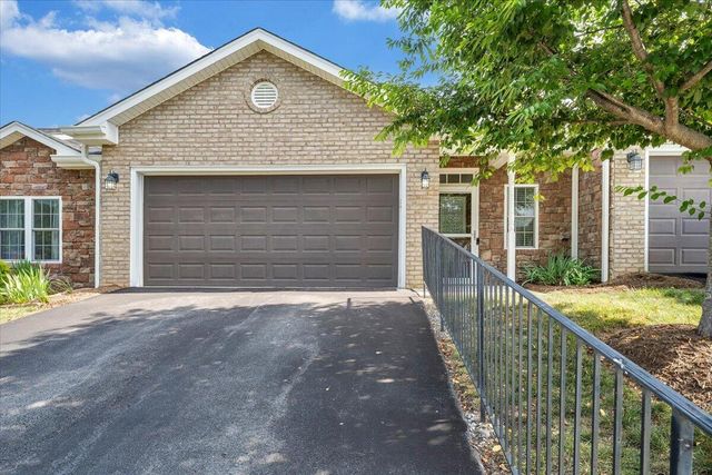17 Cardinal LN, Daleville, VA 24083