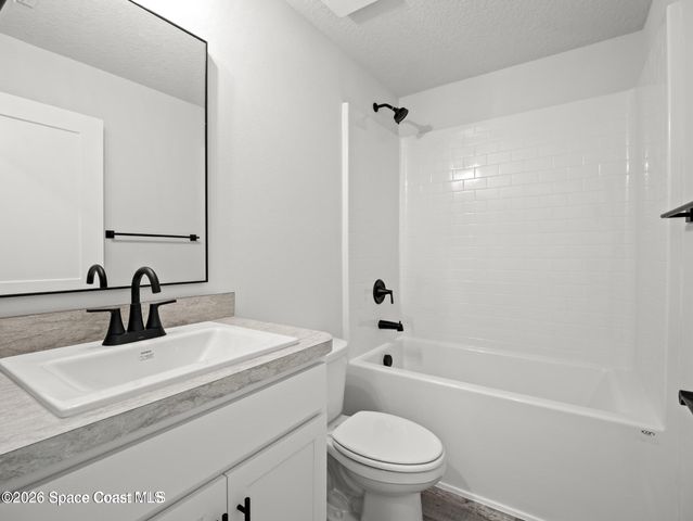 2727 Wright Avenue SE, Palm Bay, FL 32909