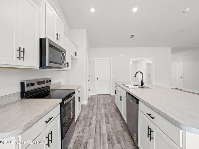2727 Wright Avenue SE, Palm Bay, FL 32909