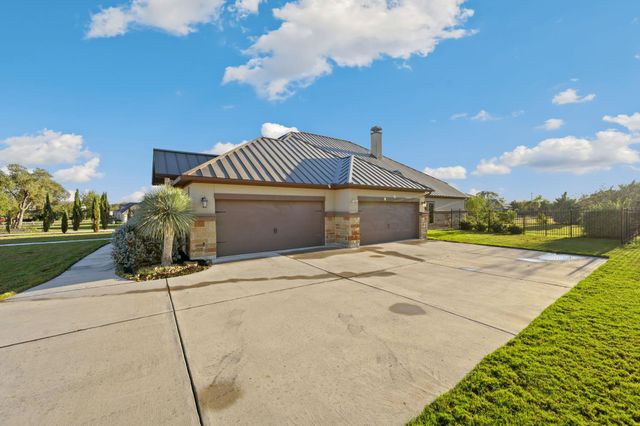 917 Coolabah Ave, New Braunfels, TX 78132