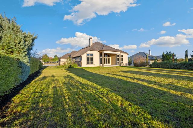 917 Coolabah Ave, New Braunfels, TX 78132