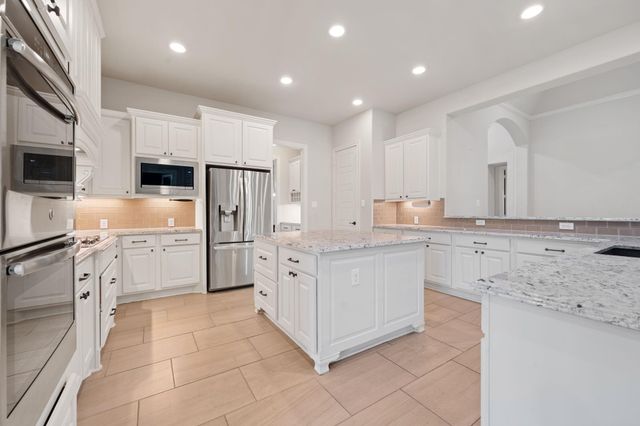 917 Coolabah Ave, New Braunfels, TX 78132