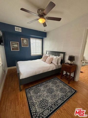 11601 Moorpark Street, North Hollywood, CA 91602