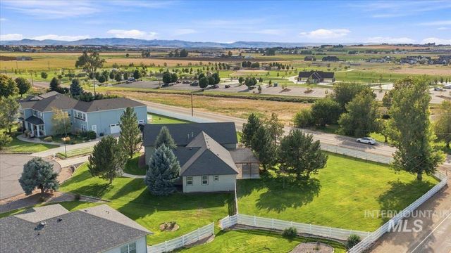 14469 Bighorn Dr, Nampa, ID 83651