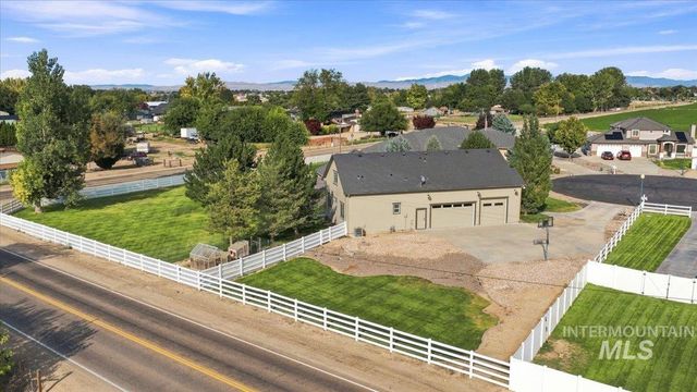 14469 Bighorn Dr, Nampa, ID 83651