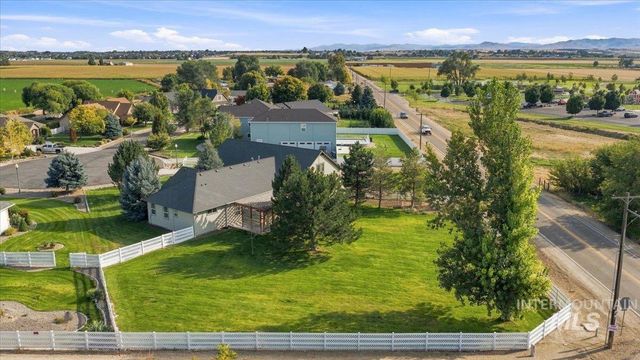 14469 Bighorn Dr, Nampa, ID 83651