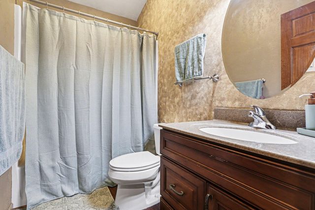 52 E Acacia Boulevard, Battle Creek City, MI 49015