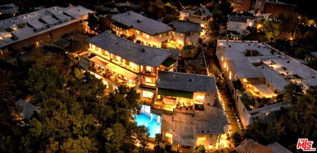 11975 Laurelwood Drive, Studio City (los Angeles), CA 91604