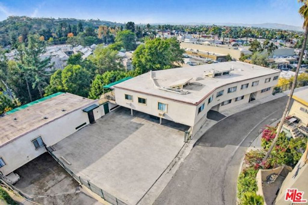 11975 Laurelwood Drive, Studio City (los Angeles), CA 91604