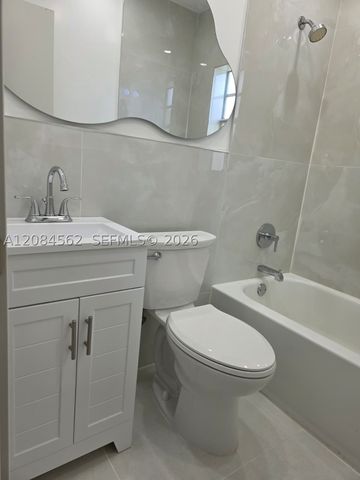 1530 NW 55th St, Miami, FL 33142