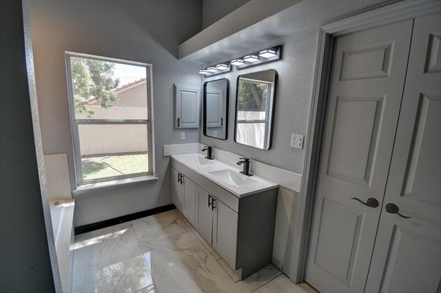 7204 Quail Springs Place NE, Albuquerque, NM 87113