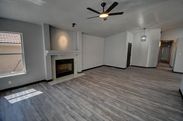 7204 Quail Springs Place NE, Albuquerque, NM 87113