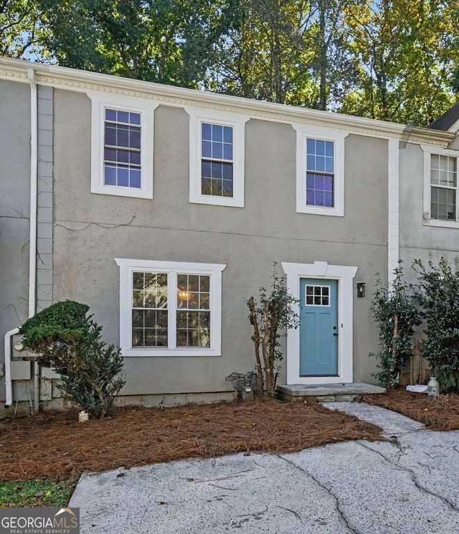 6636 Meadow Green Circle, Peachtree Corners, GA 30092 — exterior