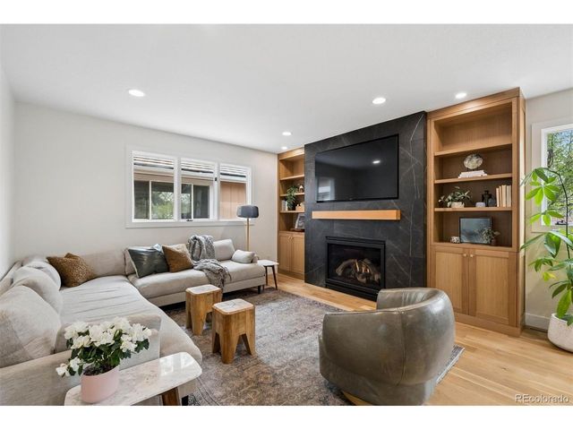 9592 E Lake Cir, Greenwood Village, CO 80111