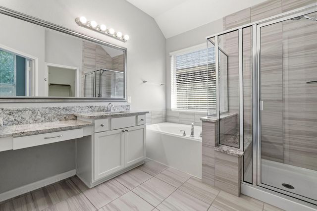 127 Fox Trail Road, Montgomery, TX 77316