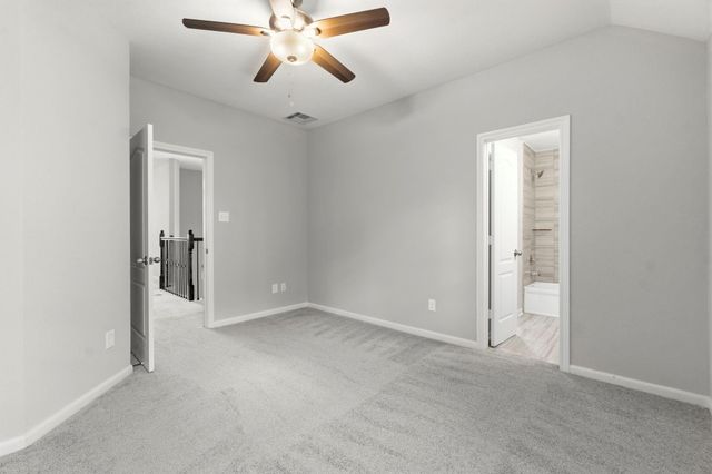127 Fox Trail Road, Montgomery, TX 77316