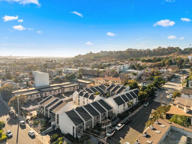 1124 Eureka 18, San Diego, CA 92110