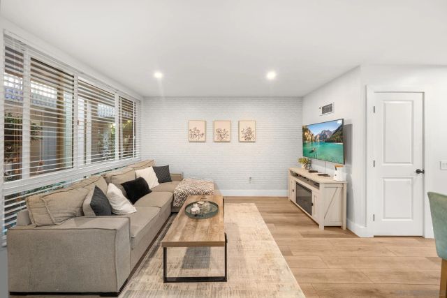 1124 Eureka 18, San Diego, CA 92110