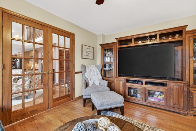 9200 174th Street, Tinley Park, IL 60487