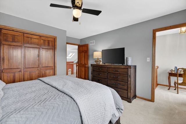 9200 174th Street, Tinley Park, IL 60487