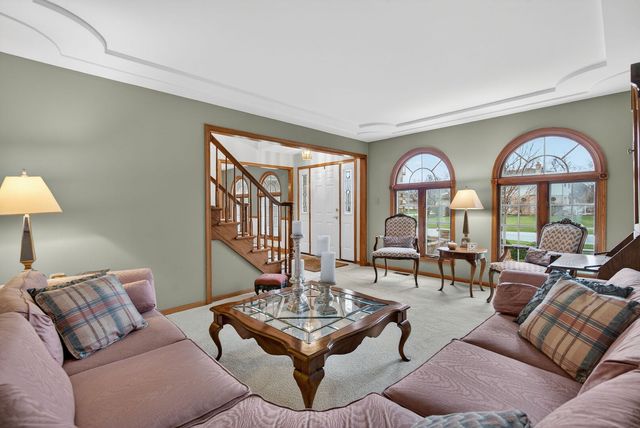 9200 174th Street, Tinley Park, IL 60487