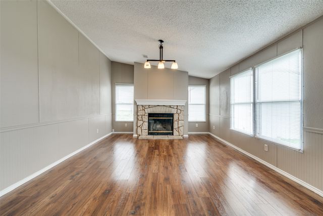 19928 County Road 590, Nevada, TX 75173