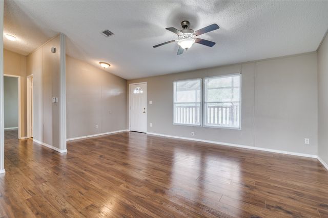 19928 County Road 590, Nevada, TX 75173