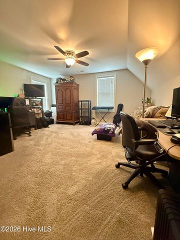 3813 E Baywood Lane, Greenville, NC 27834