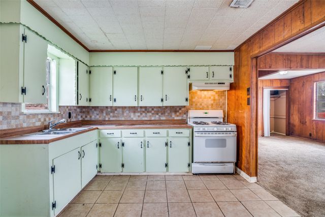 207 Caddo Street, Josephine, TX 75173