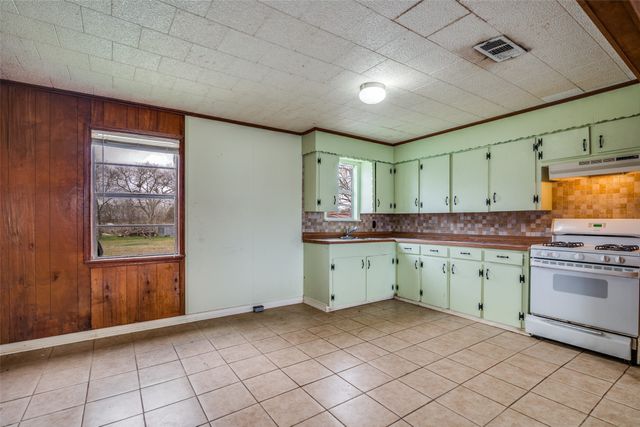 207 Caddo Street, Josephine, TX 75173