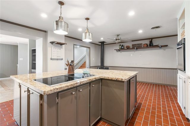 2355 Jackson League Circle, Brenham, TX 77337