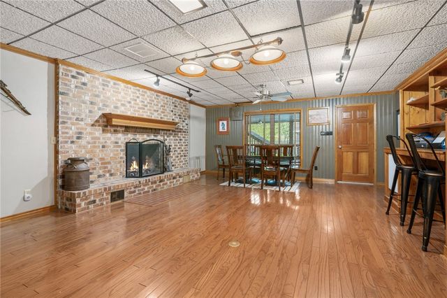 2355 Jackson League Circle, Brenham, TX 77337