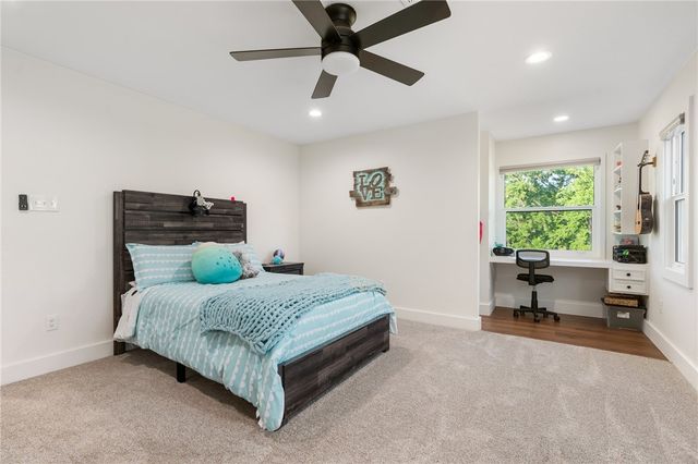 2355 Jackson League Circle, Brenham, TX 77337