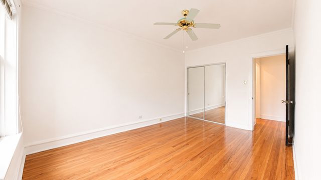 2208 W Winnemac Avenue APT2, Chicago, IL 60625