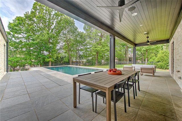 4488 Clear Creek Boulevard, Fayetteville, AR 72704