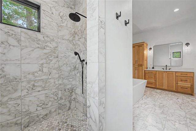 4488 Clear Creek Boulevard, Fayetteville, AR 72704