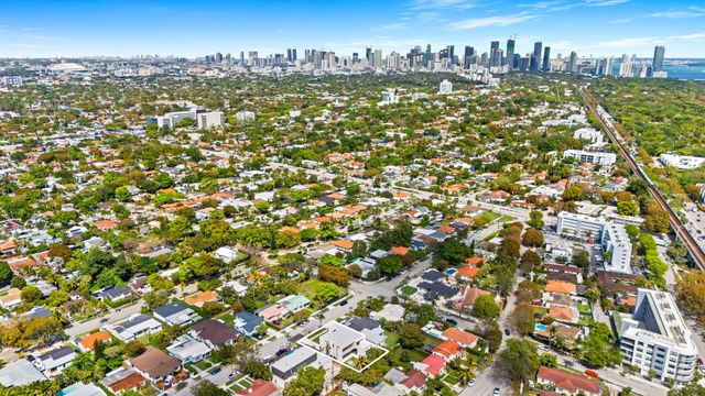 2324 SW 26th Street, Miami, FL 33133