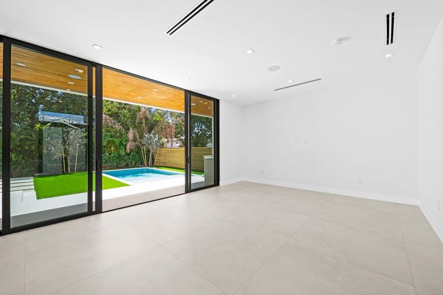 2324 SW 26th Street, Miami, FL 33133