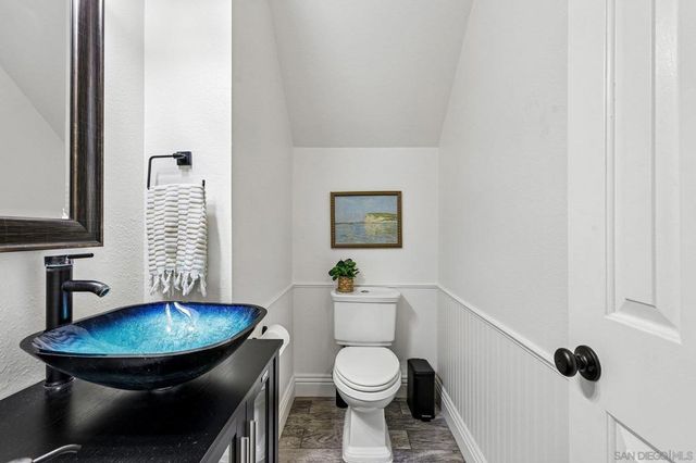 913 Vine street, Oceanside, CA 92054