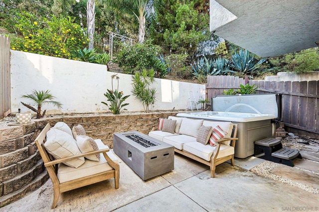 913 Vine street, Oceanside, CA 92054