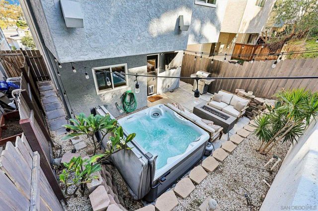 913 Vine street, Oceanside, CA 92054