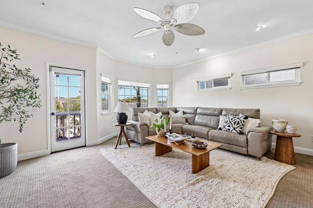 913 Vine street, Oceanside, CA 92054